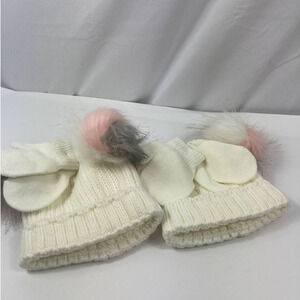 NWT Curls & Pearls Couture Toddler Beanie and mitten set of 2